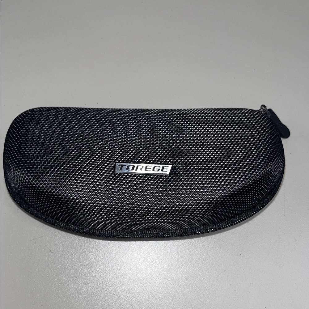 Torege men’s zip up hard Black Sunglasses, eye wear Case